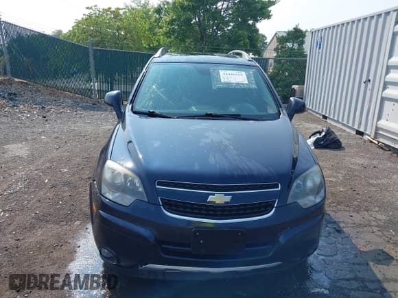 ✅ 2015 Chevrolet Captiva Sport LT • VIN: 3GNAL3EK2FS521012 • Lot: 42446519. Wystawiony na IAAI z przebiegiem 141 445 mil. Bezpłatny archiwum sprzedaży aukcyjnych z USA i szczegółowy raport historii pojazdu na DreamBid. Zdjęcie 12.