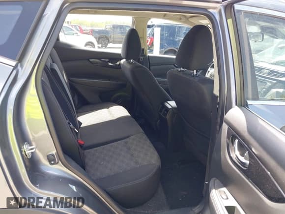 ✅ 2019 Nissan Rogue SL • VIN: JN1BJ1CR3KW623332 • Lot: 42274800. Listed on IAAI with 76,789 mi. Free auction sales archive from the USA and detailed vehicle history report at DreamBid. Image 8.