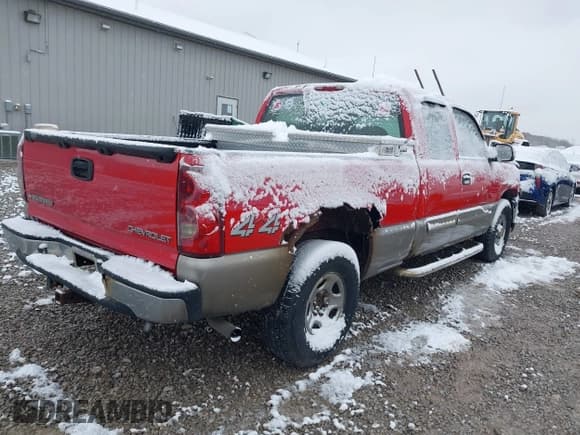 ✅ 2003 Chevrolet Silverado 1500 LS • VIN: 1GCEK19T63Z314805 • Lot: 43655888. Listed on IAAI with 285,453 mi. Free auction sales archive from the USA and detailed vehicle history report at DreamBid. Image 4.