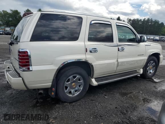 ✅ 2003 Cadillac Escalade • VIN: 1GYEK63N63R294282 • Lot: 67199824. Wystawiony na Copart z przebiegiem 245 683 mil. Bezpłatny archiwum sprzedaży aukcyjnych z USA i szczegółowy raport historii pojazdu na DreamBid. Zdjęcie 3.