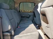 ✅ 2008 Chevrolet Silverado 2500HD LTZ • VIN: 1GCHK23648F110776 • Lot: 70132475. Wystawiony na Copart z przebiegiem 129 648 mil. Bezpłatny archiwum sprzedaży aukcyjnych z USA i szczegółowy raport historii pojazdu na DreamBid. Zdjęcie 10.