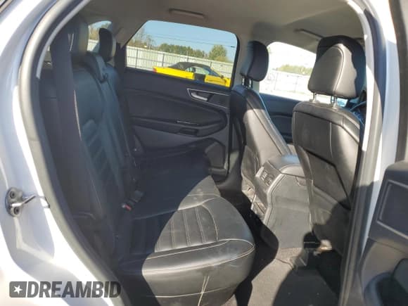 ✅ 2020 Ford Edge SEL • VIN: 2FMPK4J94LBB27250 • Lot: 84871095. Wystawiony na Copart z przebiegiem 73 865 mil. Bezpłatny archiwum sprzedaży aukcyjnych z USA i szczegółowy raport historii pojazdu na DreamBid. Zdjęcie 11.