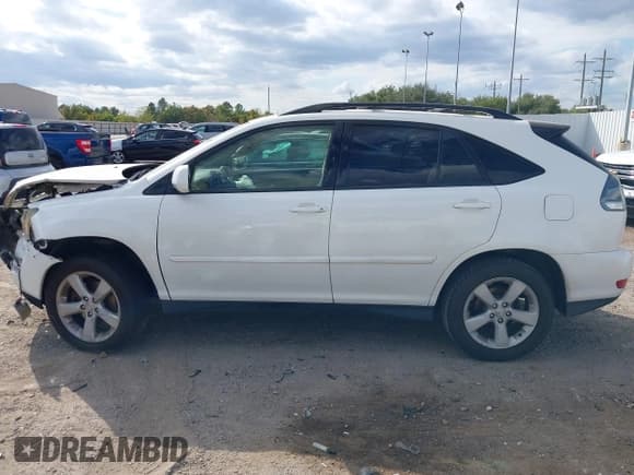 ✅ 2004 Lexus RX 330 • VIN: JTJGA31U840037458 • Lot: 43475386. Wystawiony na IAAI z przebiegiem 200 520 mil. Bezpłatny archiwum sprzedaży aukcyjnych z USA i szczegółowy raport historii pojazdu na DreamBid. Zdjęcie 15.