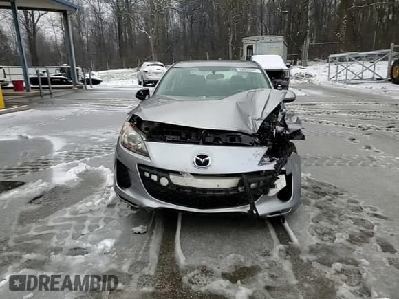 ✅ 2013 Mazda 3 i Sport • VIN: JM1BL1UP4D1826962 • Lot: 94915585. Listed on Copart with 129,471 mi. Free auction sales archive from the USA and detailed vehicle history report at DreamBid. Image 13.