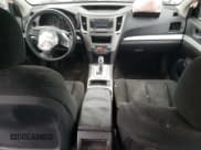 ✅ 2013 Subaru Legacy 2.5i • VIN: 4S3BMBA63D3023790 • Lot: 54488605. Wystawiony na Copart z przebiegiem 161 825 mil. Bezpłatny archiwum sprzedaży aukcyjnych z USA i szczegółowy raport historii pojazdu na DreamBid. Zdjęcie 8.