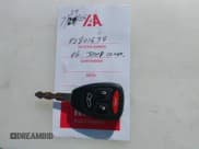 ✅ 2006 Jeep Commander • VIN: 1J8HG48N66C228591 • Lot: 42801638. Wystawiony na IAAI z przebiegiem 246 875 mil. Bezpłatny archiwum sprzedaży aukcyjnych z USA i szczegółowy raport historii pojazdu na DreamBid. Zdjęcie 11.