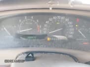 ✅ 2001 Buick Park Avenue • VIN: 1G4CW54K214294897 • Lot: 42649163. Wystawiony na IAAI z przebiegiem 222 810 mil. Bezpłatny archiwum sprzedaży aukcyjnych z USA i szczegółowy raport historii pojazdu na DreamBid. Zdjęcie 7.