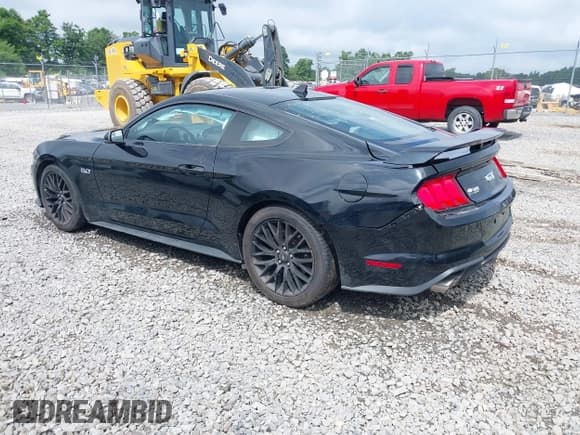 ✅ 2022 Ford Mustang GT • VIN: 1FA6P8CF4N5144803 • Lot: 42818749. Listed on IAAI with 22,945 mi. Free auction sales archive from the USA and detailed vehicle history report at DreamBid. Image 3.