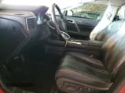 ✅ 2019 Lexus RX 350L Premium • VIN: JTJDZKCA8K2017141 • Лот: 69781705. Опубликован ранее на Copart с пробегом 65 942 миль. Бесплатный доступ к архиву аукционных продаж из США и подробный отчёт об истории автомобиля на DreamBid. Изображение 7.