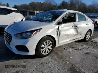 ✅ 2021 Hyundai Accent SE • VIN: 3KPC24A65ME130029 • Lot: 39375814. Wystawiony na Copart z przebiegiem 61 287 mil. Bezpłatny archiwum sprzedaży aukcyjnych z USA i szczegółowy raport historii pojazdu na DreamBid. Zdjęcie 1.