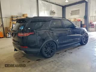 ✅ 2017 Land Rover Discovery HSE Luxury • VIN: SALRHBBV6HA025004 • Лот: 94138525. Опубликован ранее на Copart с пробегом 73 307 миль. Бесплатный доступ к архиву аукционных продаж из США и подробный отчёт об истории автомобиля на DreamBid. Изображение 3.