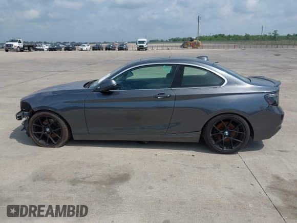 ✅ 2015 BMW 2 Series 228i • VIN: WBA1F5C5XFV257490 • Лот: 42111516. Опубликован ранее на IAAI с пробегом 101 193 миль. Бесплатный доступ к архиву аукционных продаж из США и подробный отчёт об истории автомобиля на DreamBid. Изображение 14.