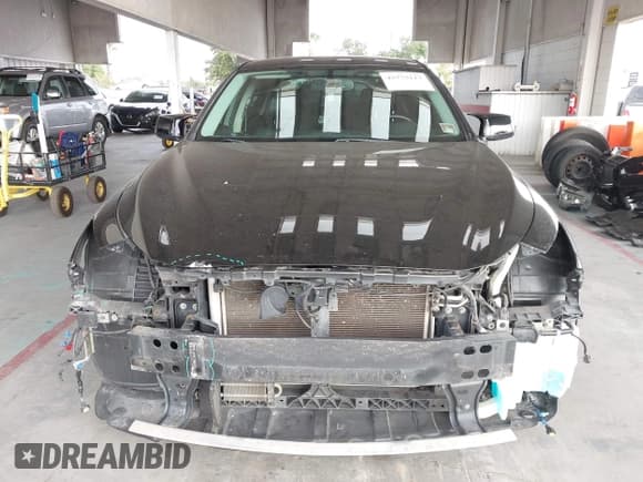 ✅ 2014 Infiniti Q50 Premium • VIN: JN1BV7AP9EM680983 • Lot: 43773117. Listed on IAAI with 202,089 mi. Free auction sales archive from the USA and detailed vehicle history report at DreamBid. Image 13.