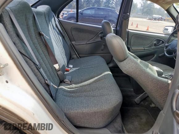 ✅ 2004 Chevrolet Cavalier • VIN: 1G1JC52F847282355 • Lot: 90481585. Listed on Copart with 82,895 mi. Free auction sales archive from the USA and detailed vehicle history report at DreamBid. Image 10.