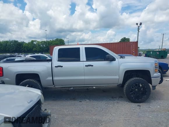 ✅ 2014 Chevrolet Silverado 1500 LT • VIN: 3GCUKREC0EG148543 • Лот: 42687805. Опубликован ранее на IAAI с пробегом 173 334 миль. Бесплатный доступ к архиву аукционных продаж из США и подробный отчёт об истории автомобиля на DreamBid. Изображение 13.