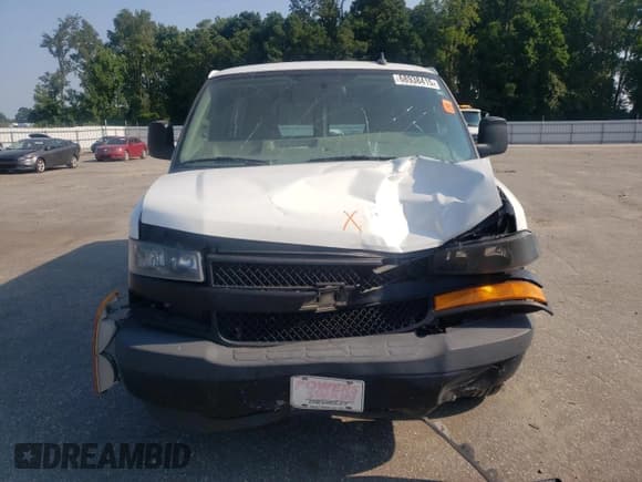 ✅ 2019 Chevrolet Express Cargo • VIN: 1GCWGAFP1K1308131 • Lot: 68938415. Listed on Copart with 148,402 mi. Free auction sales archive from the USA and detailed vehicle history report at DreamBid. Image 5.
