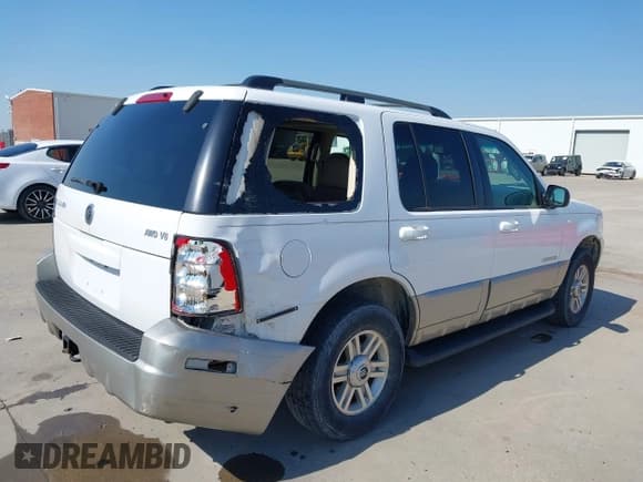 ✅ 2002 Mercury Mountaineer • VIN: 4M2DU86W02UJ21875 • Лот: 41972193. Опубликован ранее на IAAI с пробегом 154 699 миль. Бесплатный доступ к архиву аукционных продаж из США и подробный отчёт об истории автомобиля на DreamBid. Изображение 4.