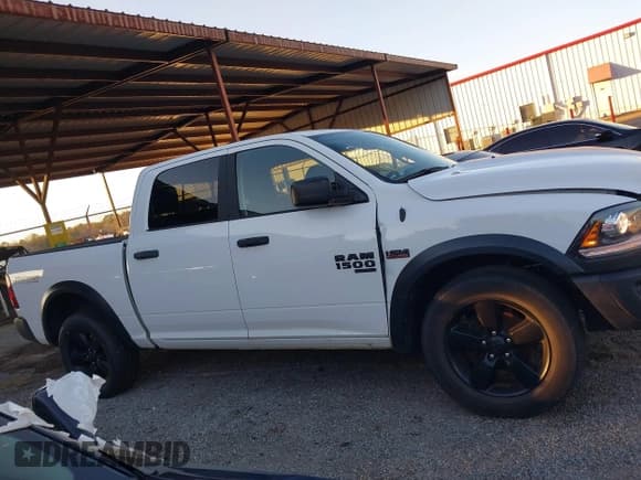 ✅ 2020 Ram 1500 Warlock • VIN: 1C6RR6LT8LS157622 • Lot: 41322786. Listed on IAAI with 68,107 mi. Free auction sales archive from the USA and detailed vehicle history report at DreamBid. Image 13.