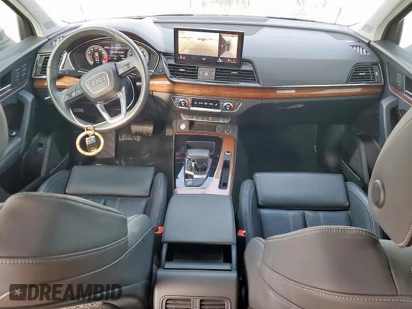 ✅ 2021 Audi Q5 Prestige • VIN: WA1CAAFY0M2010108 • Лот: 71600585. Опубликован ранее на Copart с пробегом 81 594 миль. Бесплатный доступ к архиву аукционных продаж из США и подробный отчёт об истории автомобиля на DreamBid. Изображение 8.