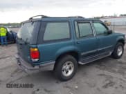 ✅ 1997 Ford Explorer XLT • VIN: 1FMDU32P3VZB34002 • Lot: 41620592. Wystawiony na IAAI z przebiegiem 227 461 mil. Bezpłatny archiwum sprzedaży aukcyjnych z USA i szczegółowy raport historii pojazdu na DreamBid. Zdjęcie 4.