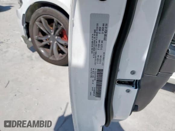 ✅ 2015 Dodge Charger RT • VIN: 2C3CDXCT0FH847092 • Лот: 84436785. Опубликован ранее на Copart с пробегом 95 598 миль. Бесплатный доступ к архиву аукционных продаж из США и подробный отчёт об истории автомобиля на DreamBid. Изображение 12.