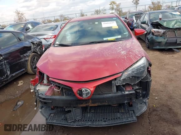 ✅ 2018 Toyota Corolla SE • VIN: 5YFBURHE1JP794967 • Lot: 43612623. Listed on IAAI with 110,191 mi. Free auction sales archive from the USA and detailed vehicle history report at DreamBid. Image 13.