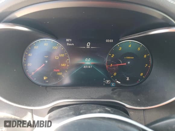 ✅ 2022 Mercedes-Benz C 300 • VIN: W1KWJ8DB7NG113854 • Lot: 47461385. Wystawiony na Copart z przebiegiem 45 141 mil. Bezpłatny archiwum sprzedaży aukcyjnych z USA i szczegółowy raport historii pojazdu na DreamBid. Zdjęcie 9.