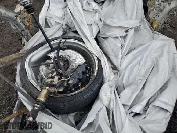 ✅ 2022 Porsche 911 Turbo S • VIN: WP0AD2A92NS256122 • Lot: 55649955. Wystawiony na Copart z przebiegiem Nie podano. Bezpłatny archiwum sprzedaży aukcyjnych z USA i szczegółowy raport historii pojazdu na DreamBid. Zdjęcie 8.