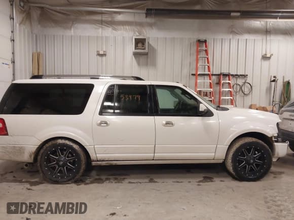 ✅ 2011 Ford Expedition Max Limited • VIN: 1FMJK2A54BEF39758 • Lot: 41673476. Listed on IAAI with 171,929 mi. Free auction sales archive from the USA and detailed vehicle history report at DreamBid. Image 13.