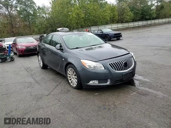 ✅ 2011 Buick Regal CXL RL2 • VIN: 2G4GP5EC9B9182151 • Лот: 82277655. Опубликован ранее на Copart с пробегом 123 857 миль. Бесплатный доступ к архиву аукционных продаж из США и подробный отчёт об истории автомобиля на DreamBid. Изображение 13.