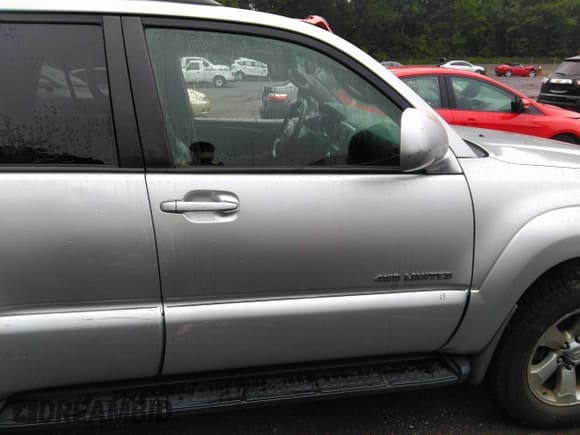 ✅ 2007 Toyota 4Runner Limited • VIN: JTEBT17R878040585 • Лот: 43030785. Опубликован ранее на IAAI с пробегом 308 384 миль. Бесплатный доступ к архиву аукционных продаж из США и подробный отчёт об истории автомобиля на DreamBid. Изображение 13.