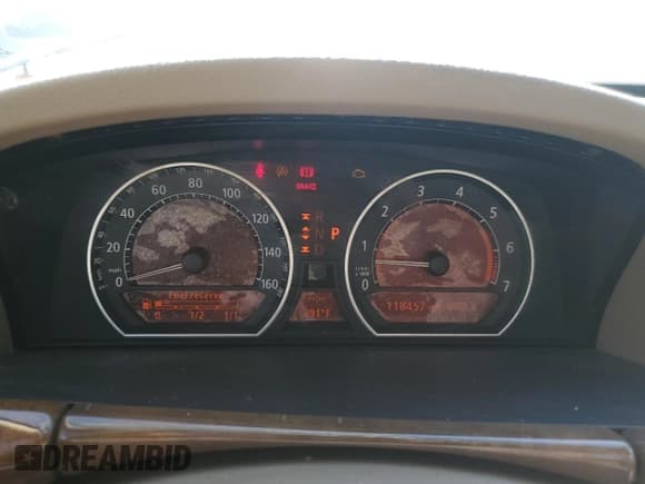 ✅ 2004 BMW 7 Series 745Li • VIN: WBAGN63414DS47413 • Lot: 62835195. Listed on Copart with 118,457 mi. Free auction sales archive from the USA and detailed vehicle history report at DreamBid. Image 9.