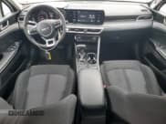 ✅ 2023 Kia K5 LXS • VIN: 5XXG14J20PG208195 • Lot: 90608985. Wystawiony na Copart z przebiegiem 47 786 mil. Bezpłatny archiwum sprzedaży aukcyjnych z USA i szczegółowy raport historii pojazdu na DreamBid. Zdjęcie 8.