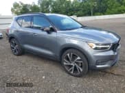 ✅ 2019 Volvo XC40 R-Design • VIN: YV4162UM4K2106905 • Lot: 58219375. Listed on Copart with 62,409 mi. Free auction sales archive from the USA and detailed vehicle history report at DreamBid. Image 4.