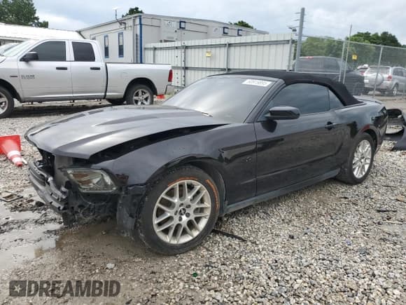 ✅ 2012 Ford Mustang GT • VIN: 1ZVBP8FF3C5230330 • Lot: 60919895. Listed on Copart with 74,991 mi. Free auction sales archive from the USA and detailed vehicle history report at DreamBid. Image 1.