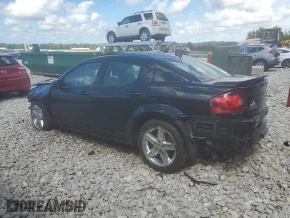 ✅ 2011 Dodge Avenger Lux • VIN: 1B3BD2FG3BN544061 • Лот: 61254994. Опубликован ранее на Copart с пробегом 102 227 миль. Бесплатный доступ к архиву аукционных продаж из США и подробный отчёт об истории автомобиля на DreamBid. Изображение 2.