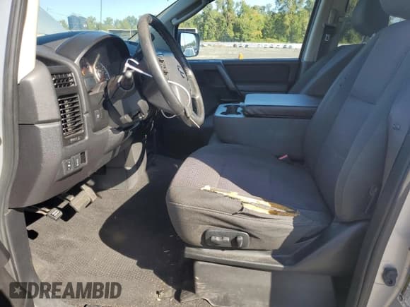 ✅ 2008 Nissan Titan XE • VIN: 1N6AA07C28N354454 • Lot: 81090715. Listed on Copart with 175,970 mi. Free auction sales archive from the USA and detailed vehicle history report at DreamBid. Image 7.