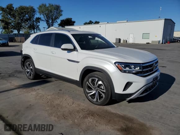 ✅ 2023 Volkswagen Atlas SEL • VIN: 1V2BE2CA3PC216913 • Lot: 67686974. Listed on Copart with 13,326 mi. Free auction sales archive from the USA and detailed vehicle history report at DreamBid. Image 4.