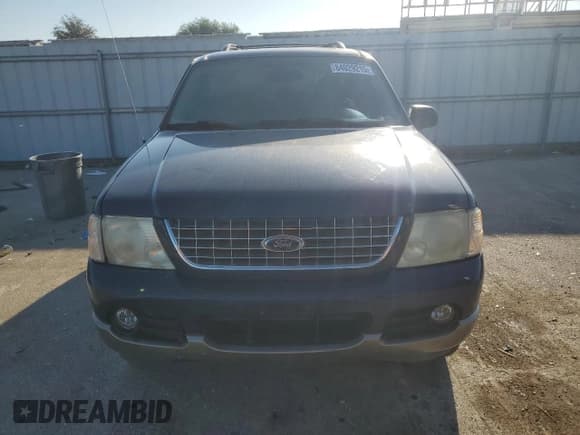 ✅ 2004 Ford Explorer Eddie Bauer • VIN: 1FMZU74W44UB78040 • Лот: 84029215. Опубликован ранее на Copart с пробегом 197 729 миль. Бесплатный доступ к архиву аукционных продаж из США и подробный отчёт об истории автомобиля на DreamBid. Изображение 5.
