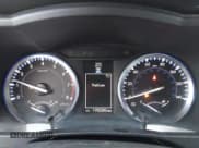 ✅ 2015 Toyota Highlander XLE • VIN: 5TDJKRFHXFS193795 • Lot: 43571322. Wystawiony na IAAI z przebiegiem 170 200 mil. Bezpłatny archiwum sprzedaży aukcyjnych z USA i szczegółowy raport historii pojazdu na DreamBid. Zdjęcie 7.