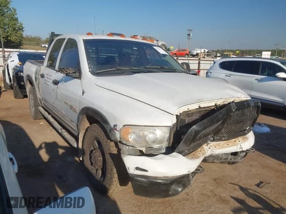 ✅ 2005 Dodge 3500 SLT • VIN: 3D7LR38C15G866401 • Lot: 43363722. Wystawiony na IAAI z przebiegiem 204 391 mil. Bezpłatny archiwum sprzedaży aukcyjnych z USA i szczegółowy raport historii pojazdu na DreamBid. Zdjęcie 1.