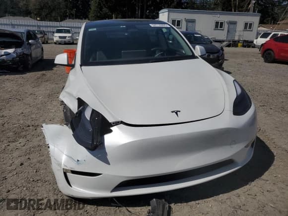✅ 2023 Tesla Model Y Long Range • VIN: 7SAYGDEE3PF751019 • Lot: 52716005. Wystawiony na Copart z przebiegiem 24 591 mil. Bezpłatny archiwum sprzedaży aukcyjnych z USA i szczegółowy raport historii pojazdu na DreamBid. Zdjęcie 5.