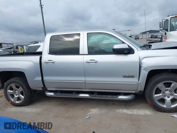 ✅ 2018 Chevrolet Silverado 1500 LT • VIN: 3GCPCREH4JG176023 • Лот: 42414198. Опубликован ранее на IAAI с пробегом 164 605 миль. Бесплатный доступ к архиву аукционных продаж из США и подробный отчёт об истории автомобиля на DreamBid. Изображение 13.