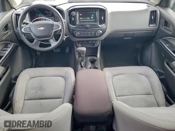 ✅ 2017 Chevrolet Colorado 2WD WT • VIN: 1GCGSBEN3H1231733 • Lot: 96047995. Wystawiony na Copart z przebiegiem 132 924 mil. Bezpłatny archiwum sprzedaży aukcyjnych z USA i szczegółowy raport historii pojazdu na DreamBid. Zdjęcie 8.