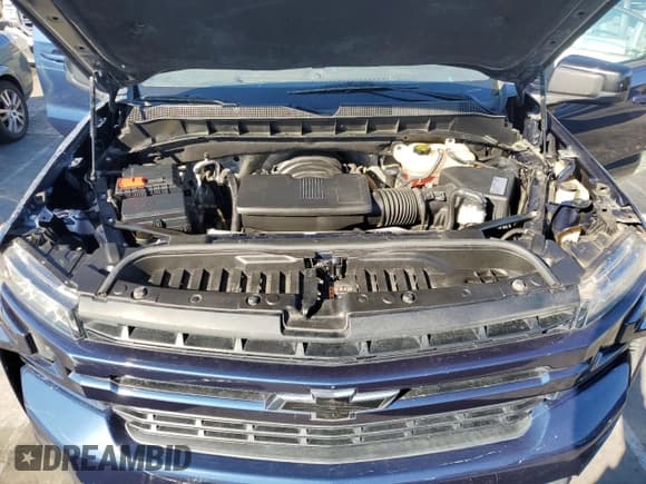 ✅ 2020 Chevrolet Silverado 1500 RST • VIN: 1GCUYEED2LZ323291 • Lot: 92089955. Wystawiony na Copart z przebiegiem 71 008 mil. Bezpłatny archiwum sprzedaży aukcyjnych z USA i szczegółowy raport historii pojazdu na DreamBid. Zdjęcie 11.