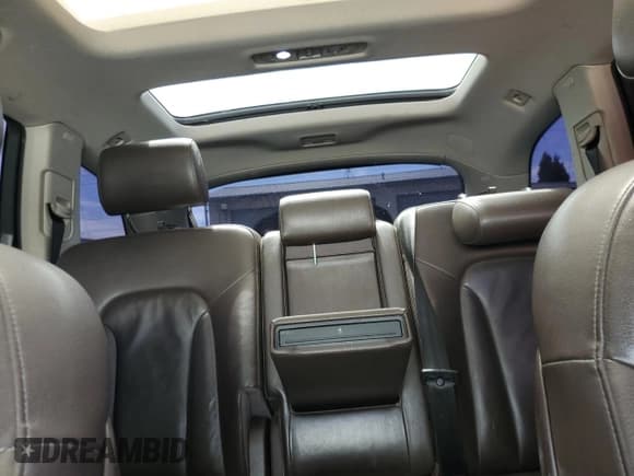 ✅ 2011 Audi Q7 Premium Plus • VIN: WA1LMAFEXBD004153 • Lot: 55848275. Listed on Copart with 153,167 mi. Free auction sales archive from the USA and detailed vehicle history report at DreamBid. Image 10.