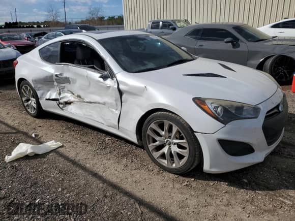 2013 Hyundai Genesis Coupe 2.0T с VIN KMHHT6KD3DU104781, выставлен на аукционе Copart как лот 89103055 с пробегом 161 113 миль миль и Чистый • Clean title. История ставок и продаж доступна на DreamBid. Изображение 4.