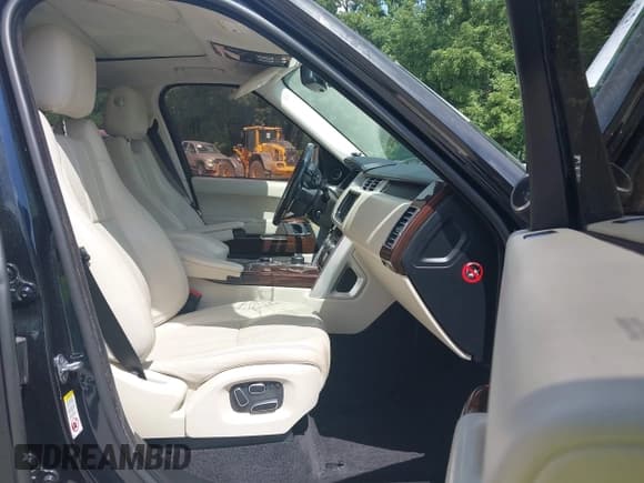 ✅ 2015 Land Rover Range Rover Supercharged • VIN: SALGS2TF1FA219503 • Lot: 42580352. Listed on IAAI with 104,534 mi. Free auction sales archive from the USA and detailed vehicle history report at DreamBid. Image 5.