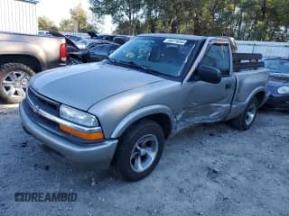 ✅ 2001 Chevrolet S-10 • VIN: 1GCCS145018162121 • Лот: 84274054. Опубликован ранее на Copart с пробегом 208 968 миль. Бесплатный доступ к архиву аукционных продаж из США и подробный отчёт об истории автомобиля на DreamBid. Изображение 1.
