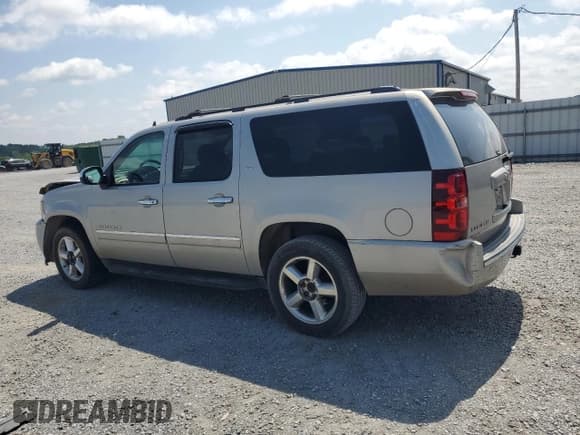 ✅ 2009 Chevrolet Suburban LTZ • VIN: 1GNFC36059R234791 • Лот: 63083585. Опубликован ранее на Copart с пробегом 261 016 миль. Бесплатный доступ к архиву аукционных продаж из США и подробный отчёт об истории автомобиля на DreamBid. Изображение 2.